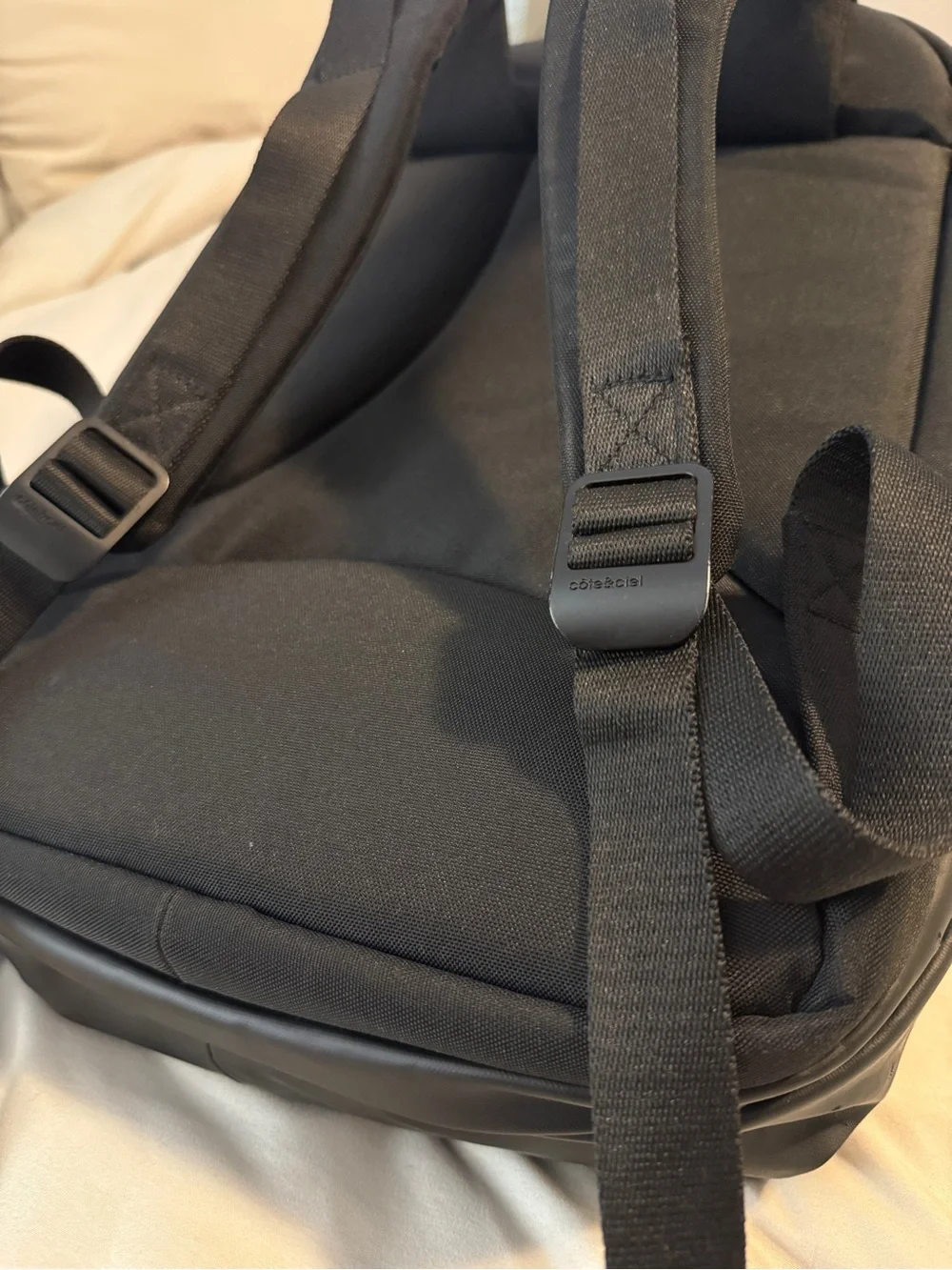 Cote & Ciel Sormonne Obsidian Black backpack